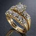 Vintage Sparkling Gold Ring
