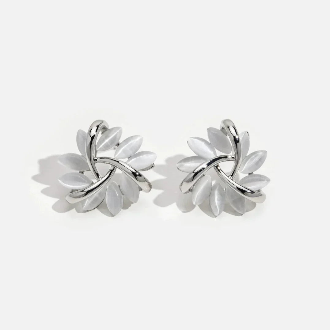 Elegant and Exquisite Circular Opal Flower Stud Earrings in Gold