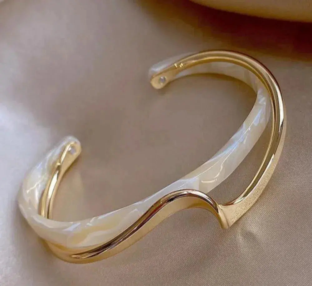 Elegant White Opal Gold Tone Bracelet